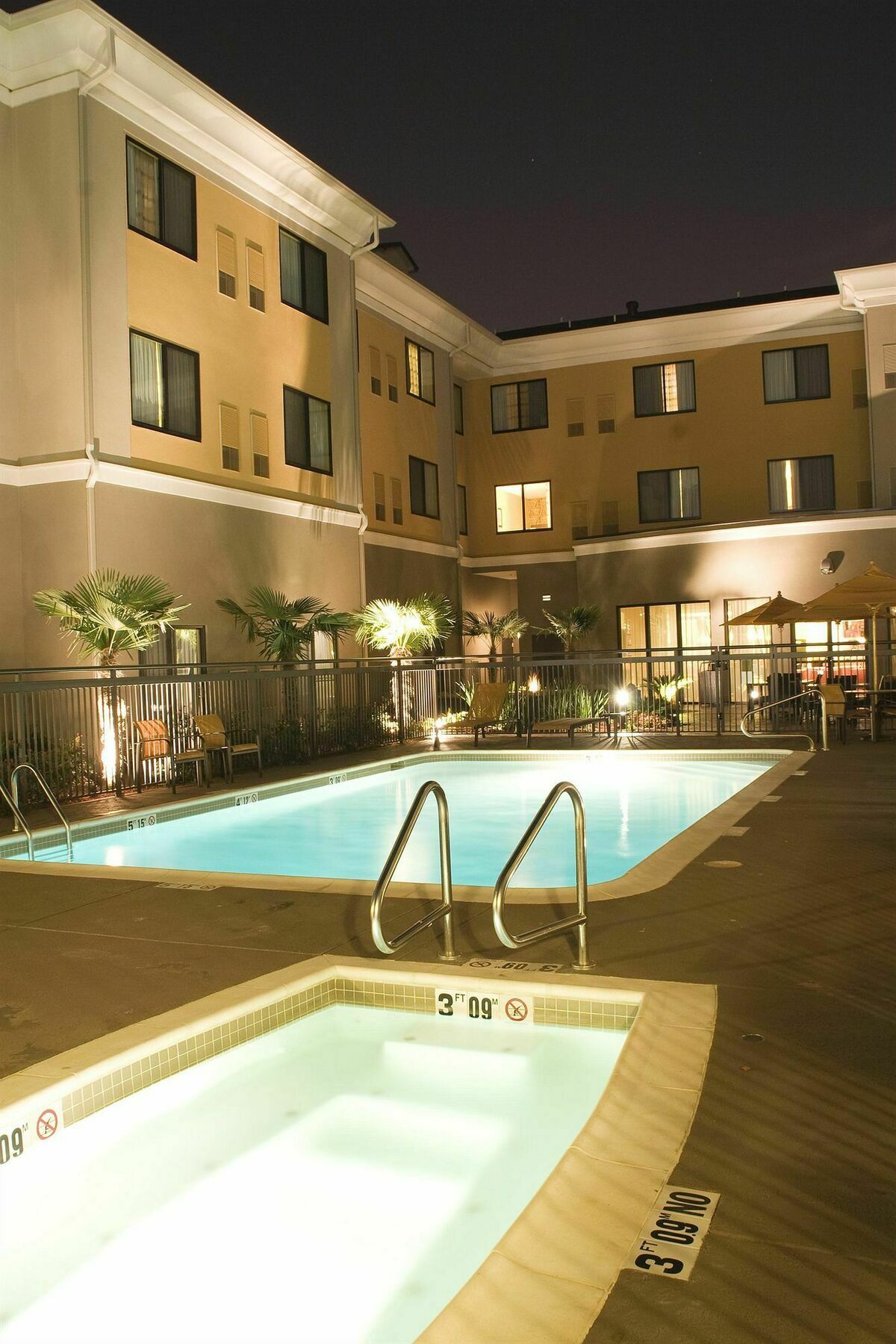 Courtyard Shreveport-Bossier City/Louisiana Boardwalk Dış mekan fotoğraf